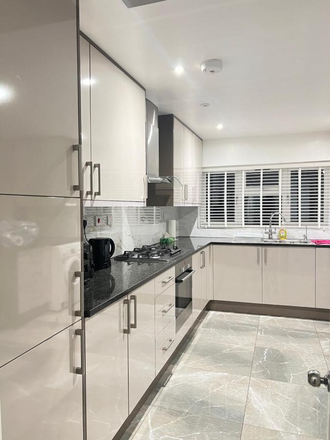 Stayeasy En-Suite London Eksteriør billede